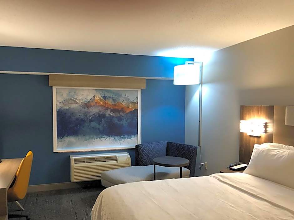 Holiday Inn Express & Suites Donegal By IHG