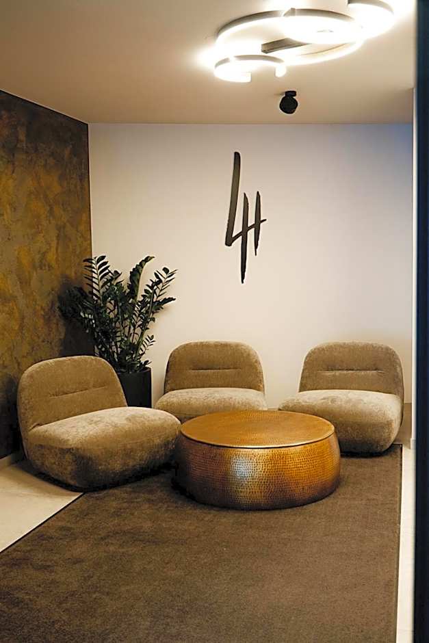 LH Suites Aparthotel - NEW since 2025