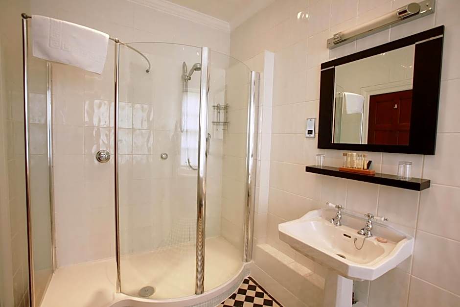 The Old Palace Lodge