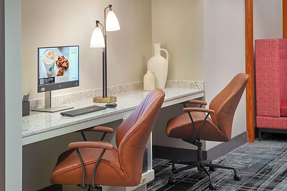 Courtyard by Marriott Washington, DC/Foggy Bottom