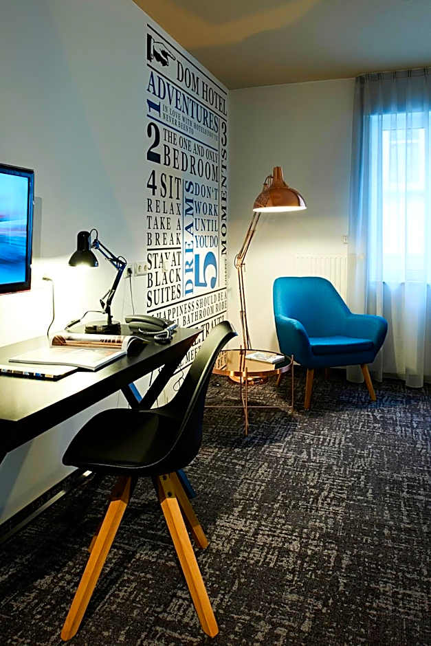 Dom Hotel