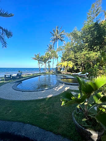 Ciliks Beach Garden
