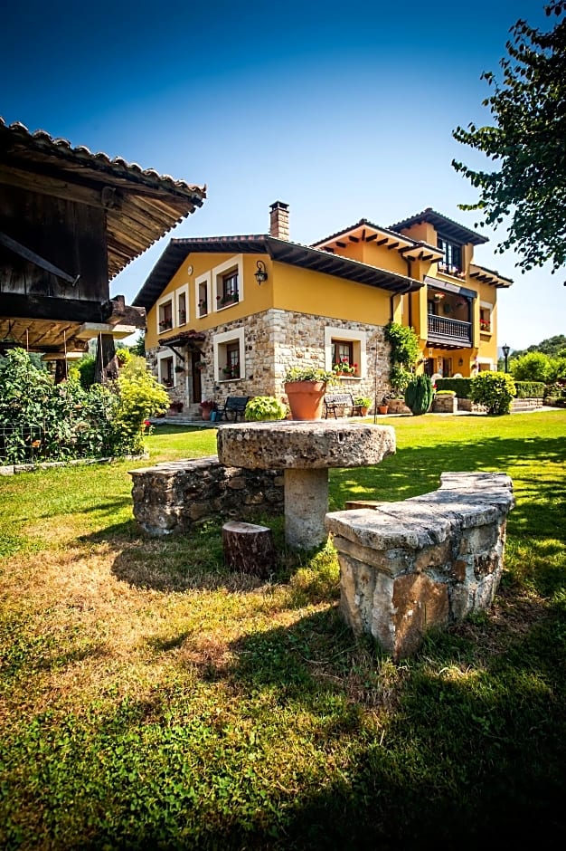 Casa De Aldea Riosol