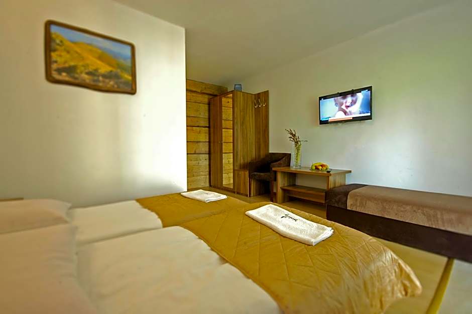 Dom na Skale - Apartamenty w Bieszczadach nad Soliną