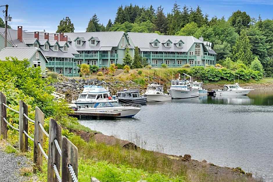 Canadian Princess Lodge & Marina