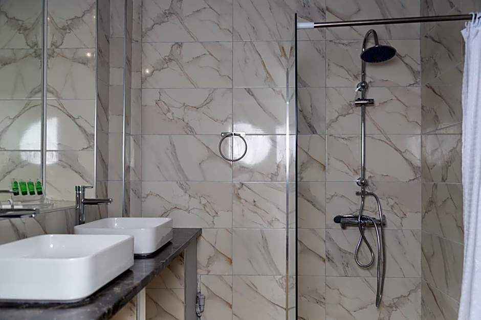 Poseidon Apartments and Villas by the Sea