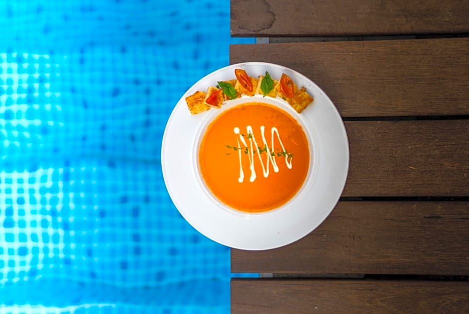 Royal Regantris Trawangan