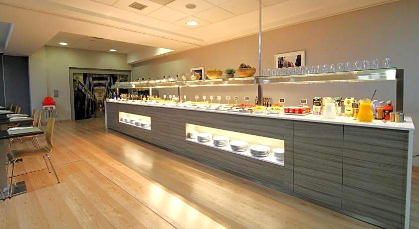Hotel Enara