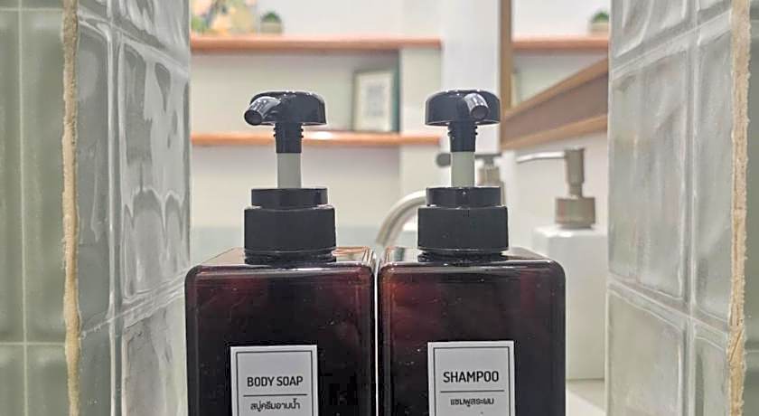 A DAY INN RANONG HOSTEL