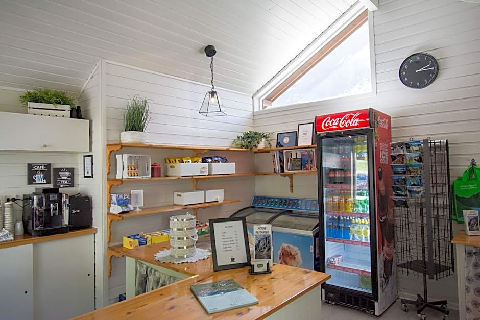 Grande Hytteutleige og Camping