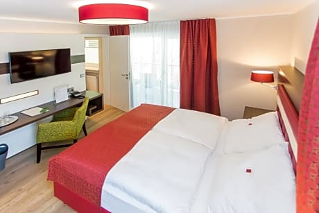 Deluxe Double Room with Balcony