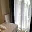 Adalesia Hotel & Coffee