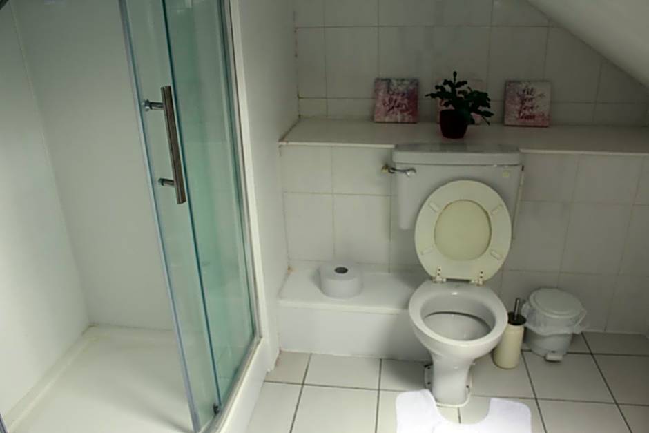 The Vale Apart Hotel