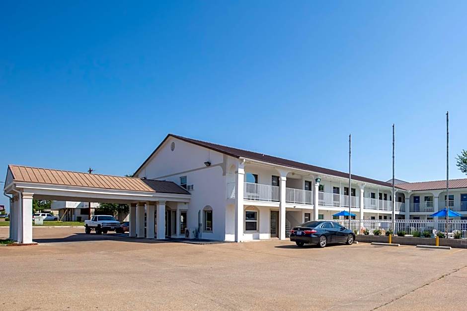 Motel 6-Bryan, TX - University Area