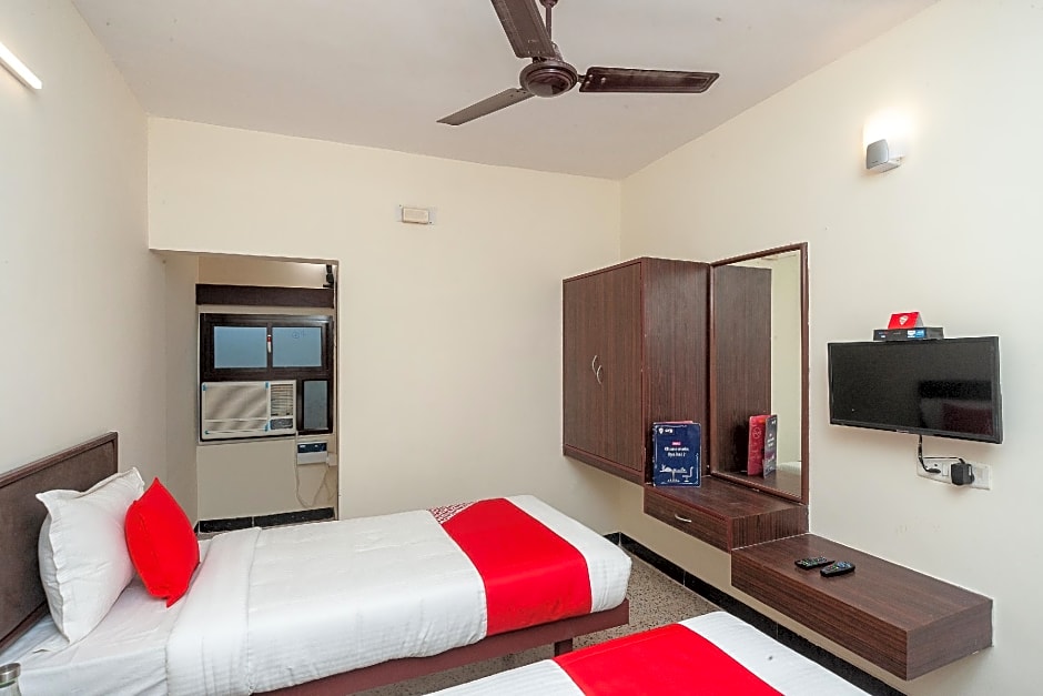 OYO Flagship 30746 Hotel Sakthi Park