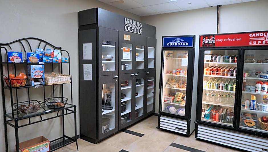 Candlewood Suites-West Springfield By IHG