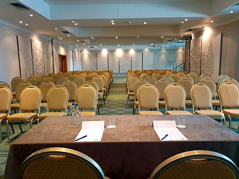 Regency Park Hotel, Health Club & Spa