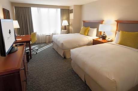 Queen Room with Two Queen Beds and Refrigerator