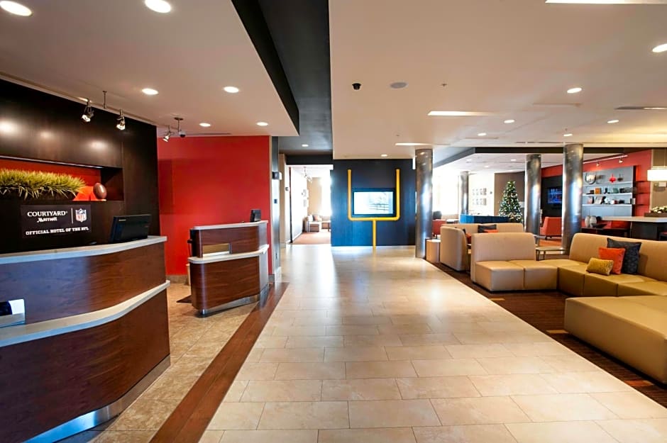 Courtyard by Marriott Evansville East