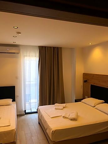 Standard Triple Studio