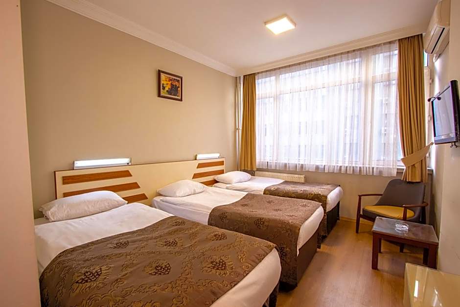 Tac Hotel