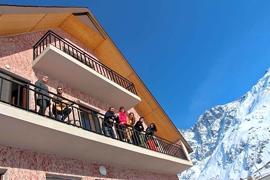 OISHE Boutique Hotel