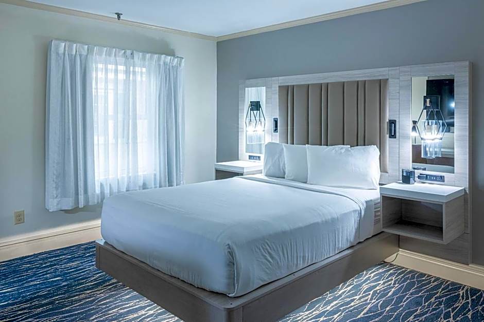 Inn on the Square, an Ascend Collection Hotel