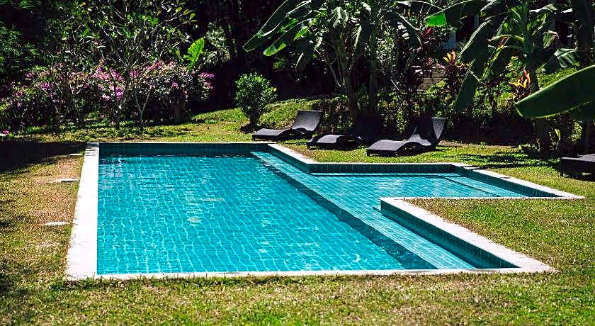 Koyao Bay Pavilions Hotel