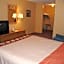 Super 8 by Wyndham Shipshewana