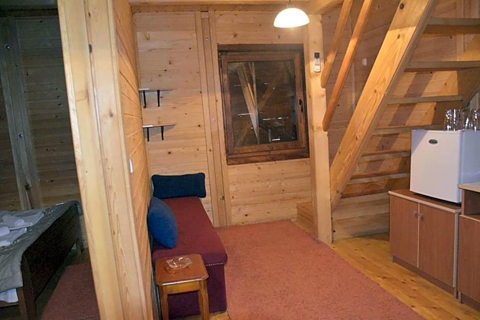 OSTROG Aparthotel KOLIBA-VLASTNIŠTVO MANASTIRA OSTROG