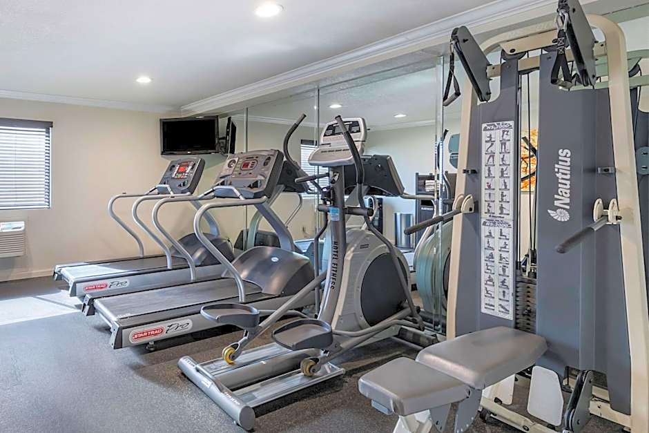 Best Western Town & Country Lodge