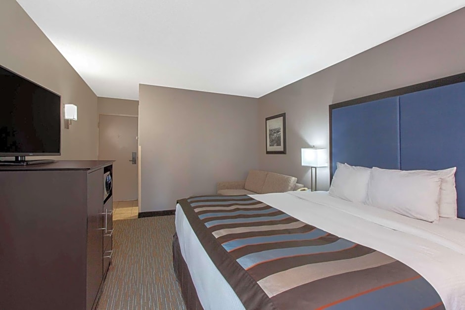 Wingate by Wyndham Charleston Coliseum