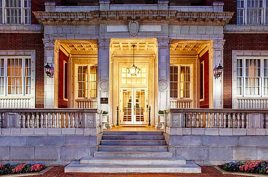 Tutwiler Hotel Birmingham, a DoubleTree by Hilton