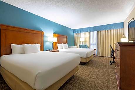 Superior Queen Room with Two Queen Beds