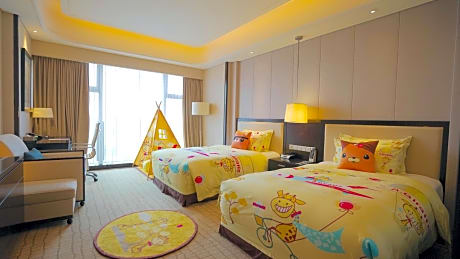 Standard Twin Room with River View - Kids Theme