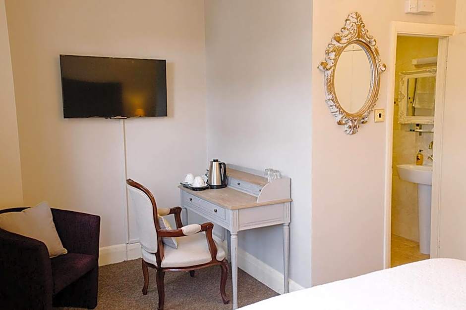 Prince of Wales - Townhouse