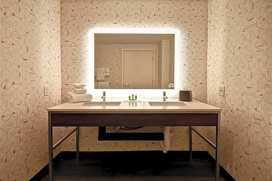 Holiday Inn Lancaster By IHG