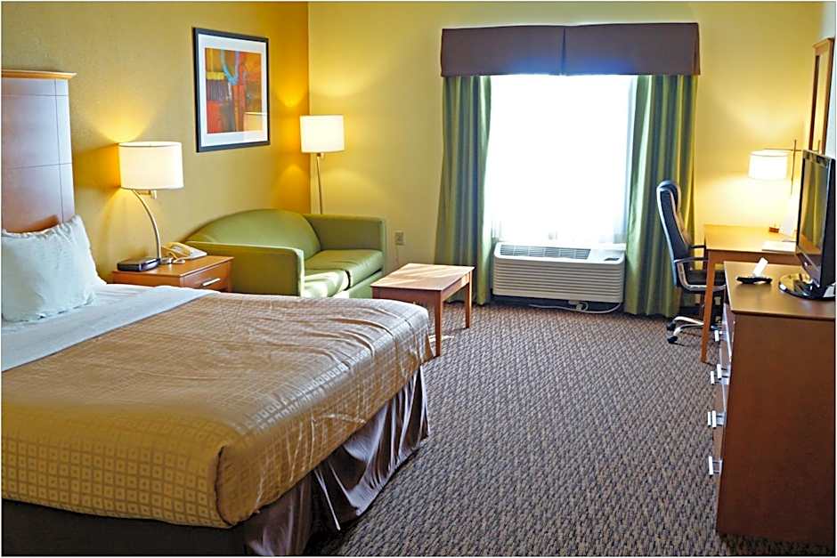 Clarion Hotel & Suites University-Shippensburg