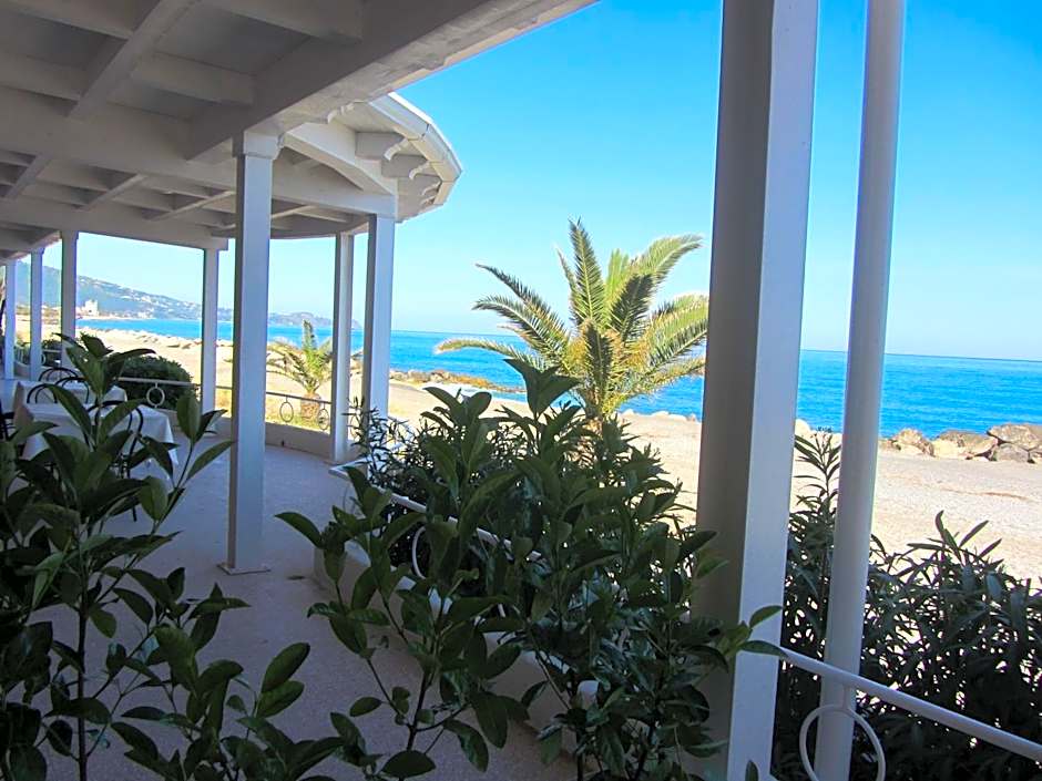 Hotel Ristorante La Scogliera - NUOVA GESTIONE