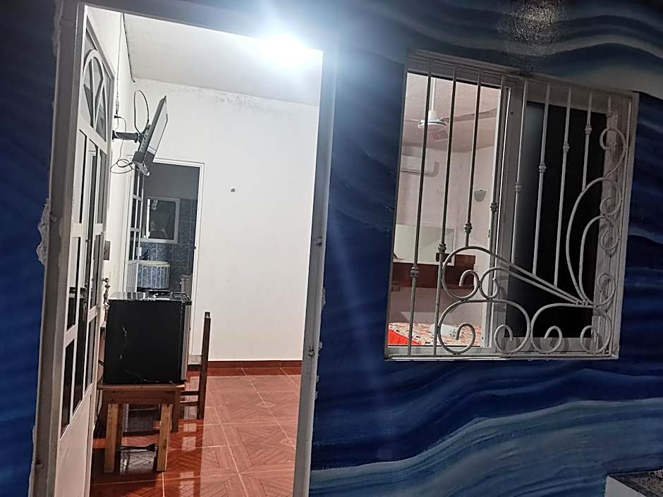 Blue Hotel