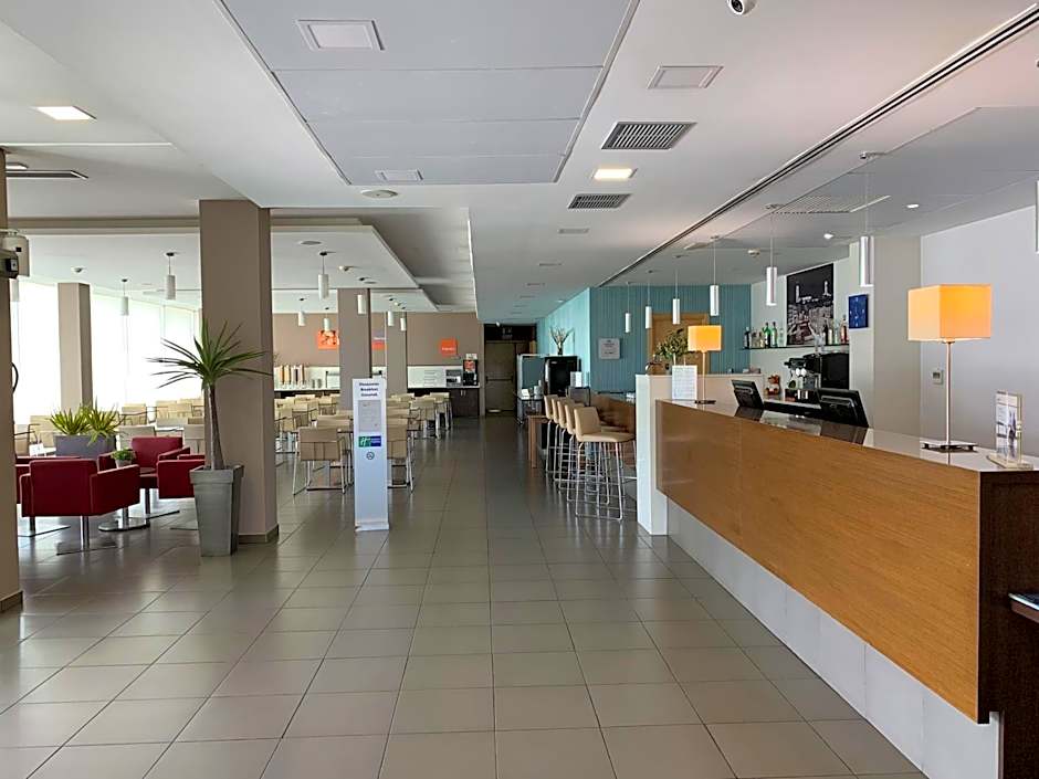 Holiday Inn Express Vitoria By IHG