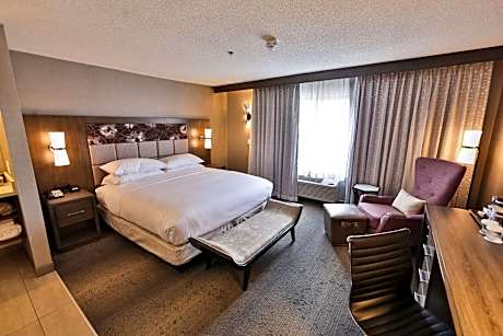 Superior King Room - Non-Smoking