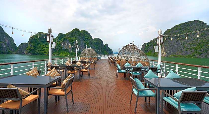 Paradise Suites Hotel