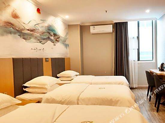 Amemouillage Inn (Guangzhou Ouzhuang Metro Station)