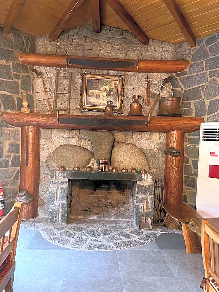 Teona Bungalow & Restaurant