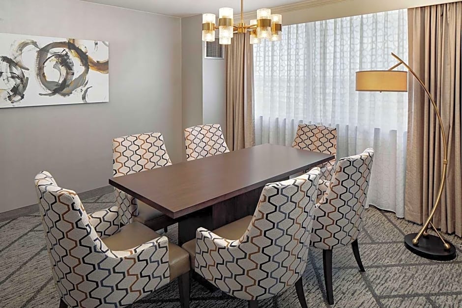 DoubleTree by Hilton Tulsa Downtown