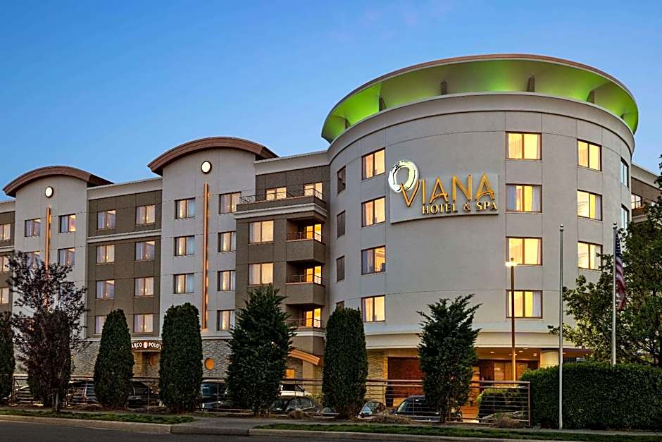 Viana Hotel and Spa, Trademark Collection by Wyndham