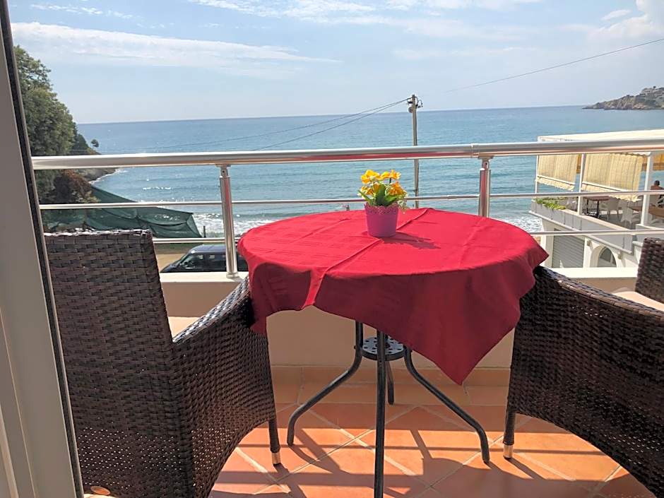 Casa Mila apartments & bungalows