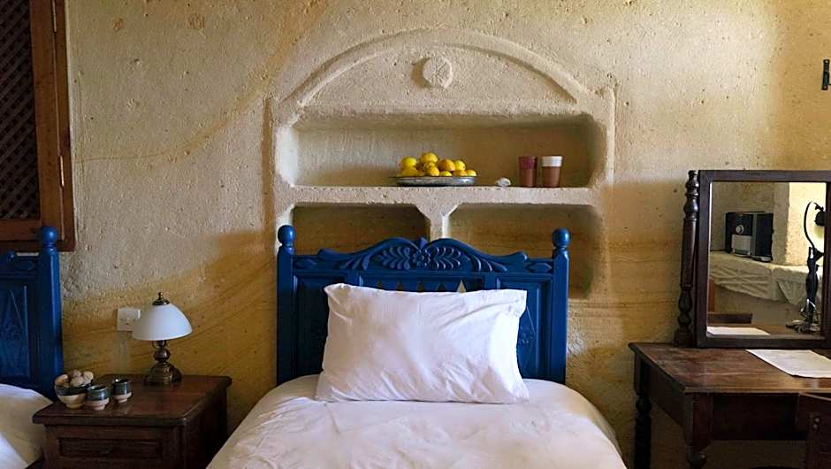 Elkep Evi Cave Hotel