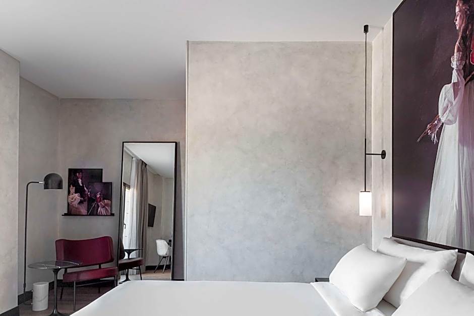 Hotel Paseo del Arte, a member of Radisson Individuals